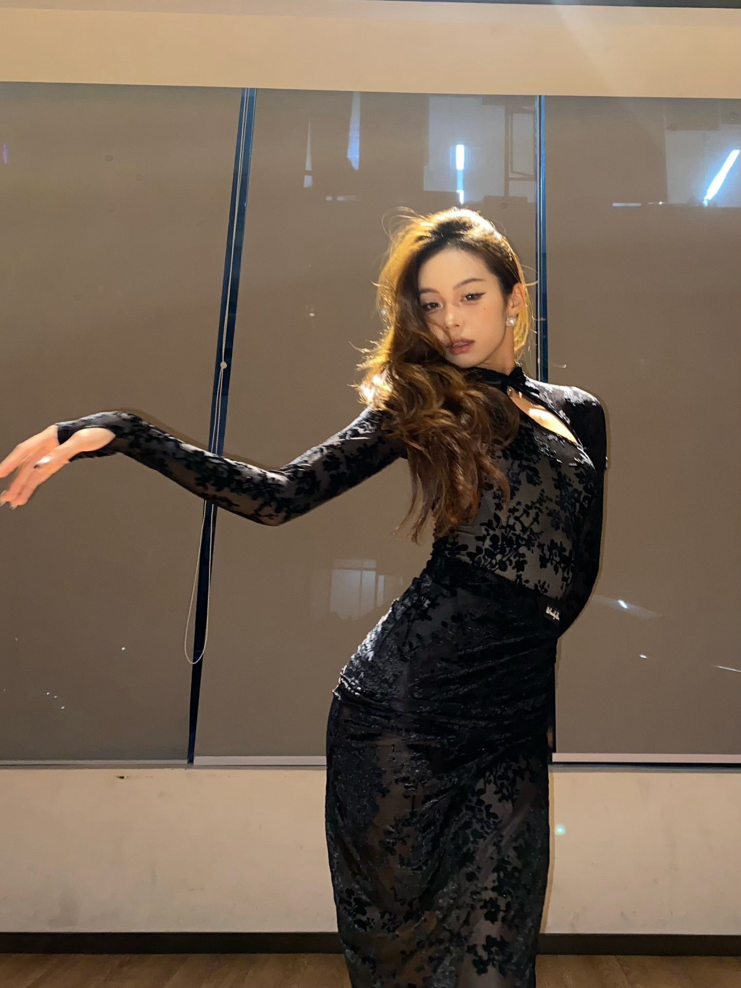 Oriental Orchid | Wendy Dance | Cheongsams-Inspired Lace Dance Dress (Black & White)